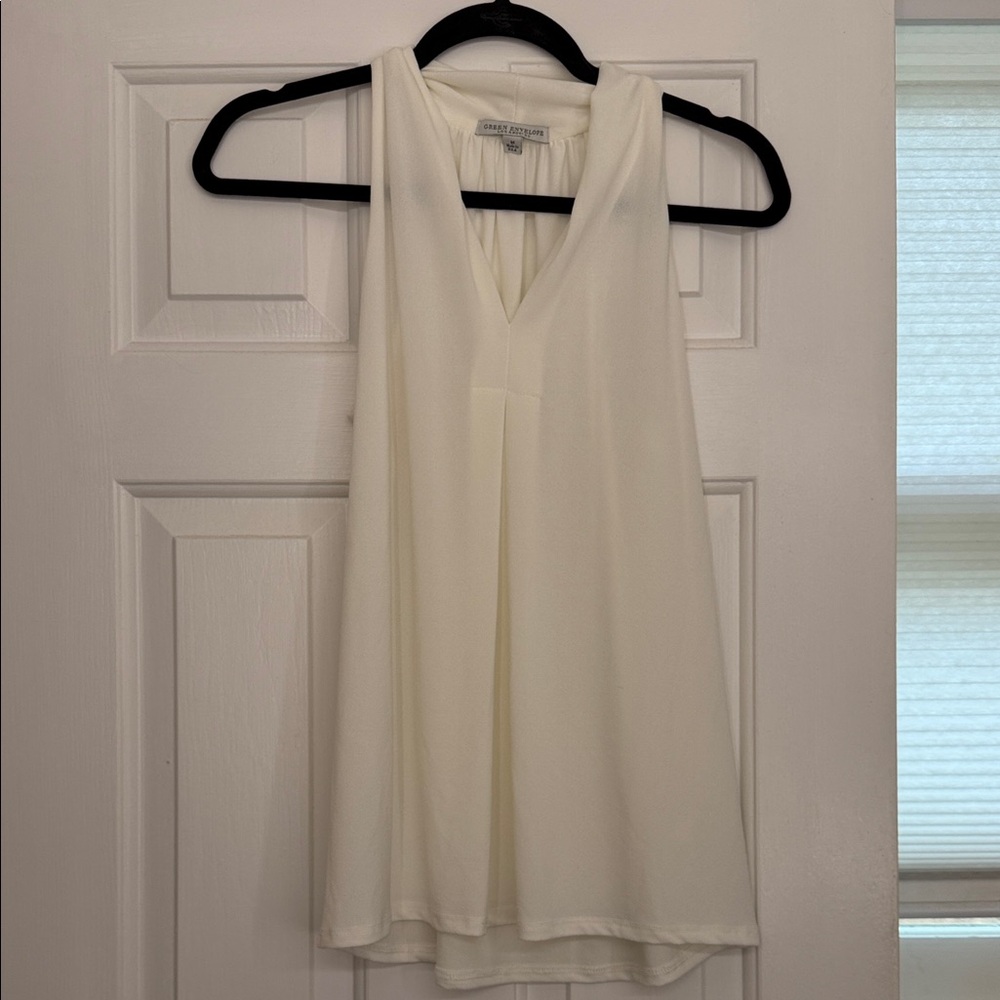 Green Envelope Cream V-Neck Sleeveless Blouse